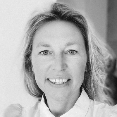 Suzanne