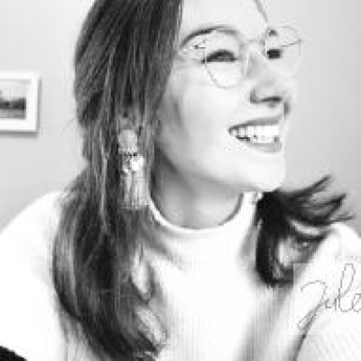 Julie