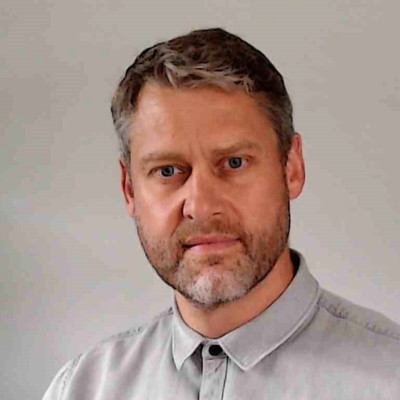 Tom